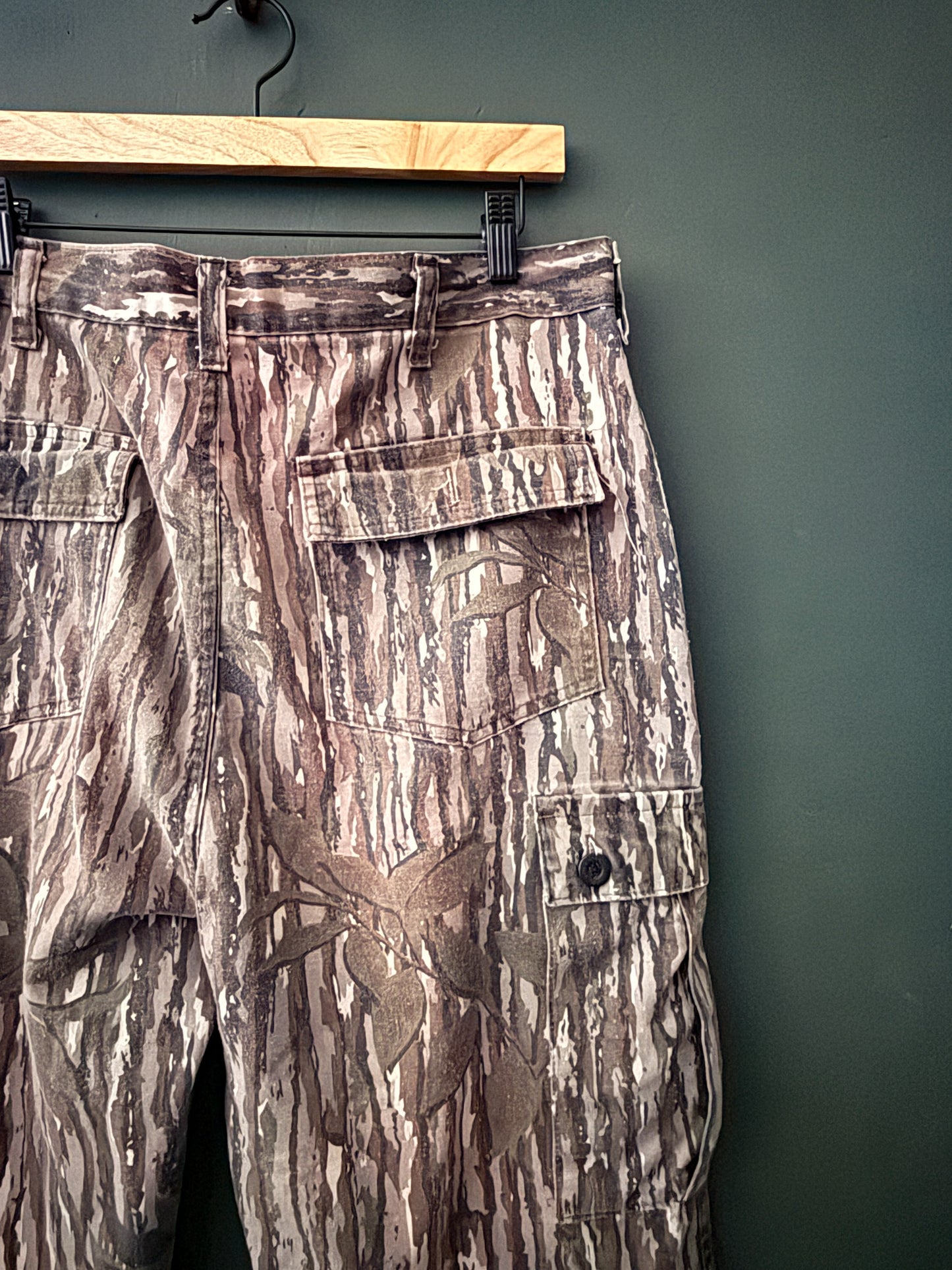 Walls Camo Cargo Pants - Vintage