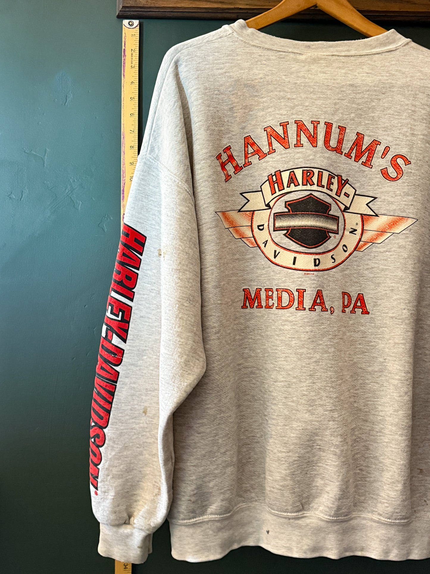 Distressed Harley Davidson Sweatshirt | Vintage 1998