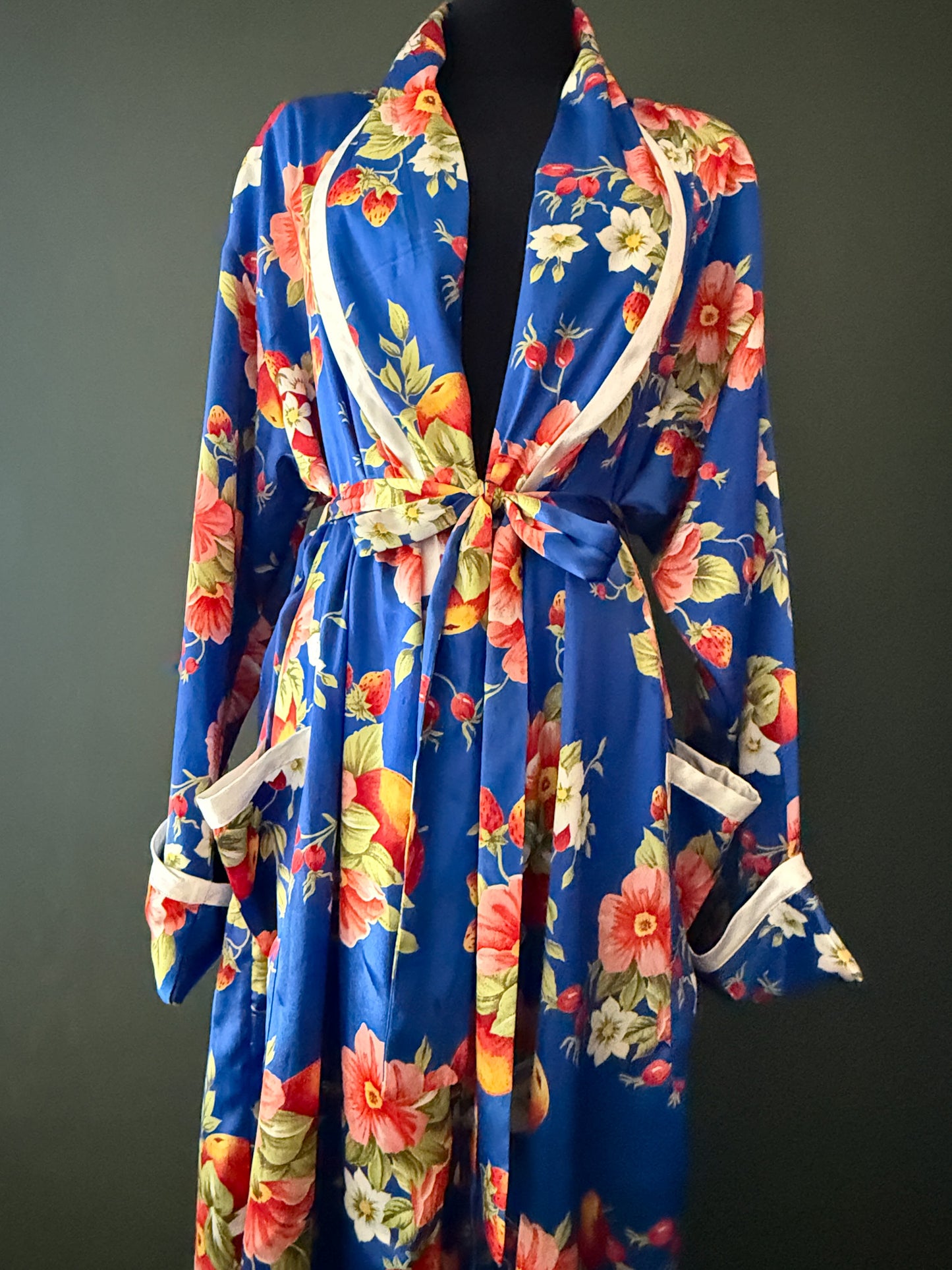 Victoria Secret Apple Blossom Dressing Gown | Vintage