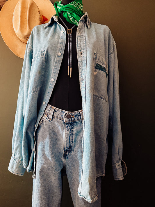 vintage harley shirt
harley davidson denim
distressed denim shirt
vintage workwear top